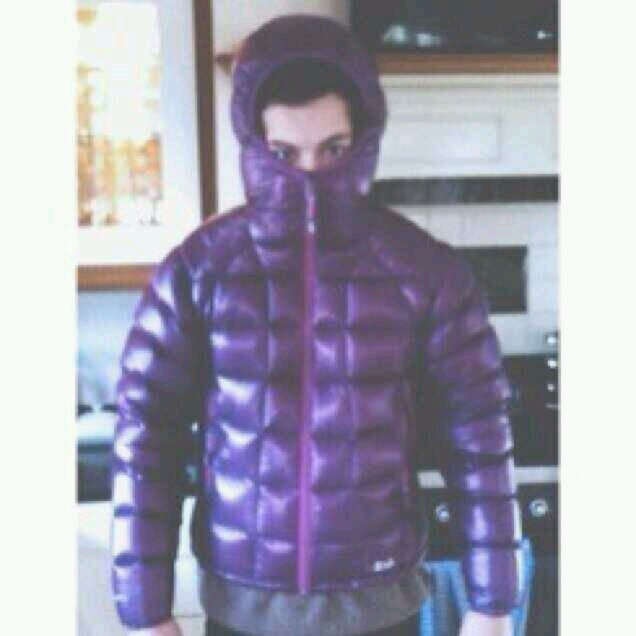 hello lovely ♡ this is a free follow from @acidzourrry please follow her back ily x