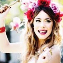 FCMartinaStoes7's profile picture. Fã Clube da Martina Stoessel
Amo muito Violetta. Fui no show de violetta e fui de mett vi todos e tirei foto com todos