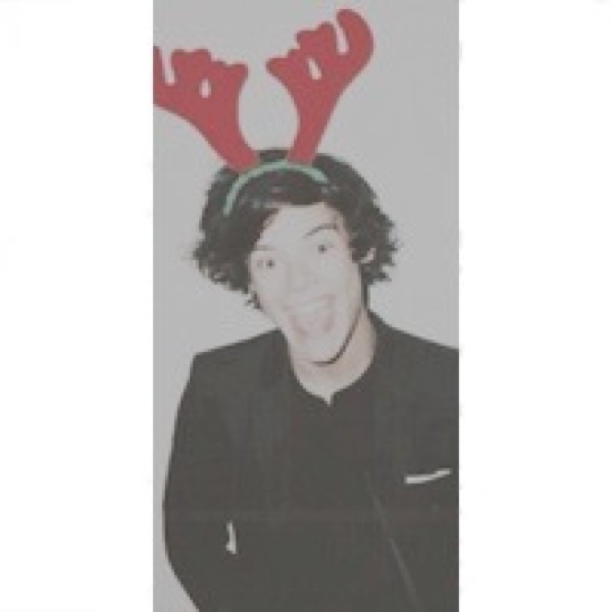 blushfraud's profile picture. Erm... I'm Harry, and you are? Confusing me..