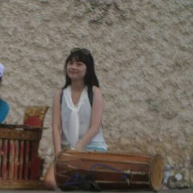 I am single, i am free, i am beauty, ill do everything i want to do.. im happy \(^o^)/