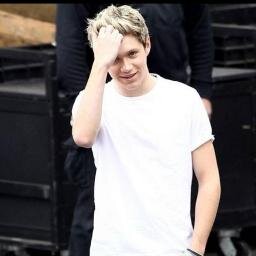 FREE FOLLOW FROM @muthiaaap GO FOLLOW. SHE FOLLOWS BACK IF YOU ASKED XX