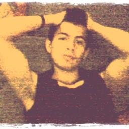 disfruta cada dia de tu vida! solo se vive una vez :B