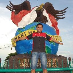 Perakit Komputer, Pengajar Komputer