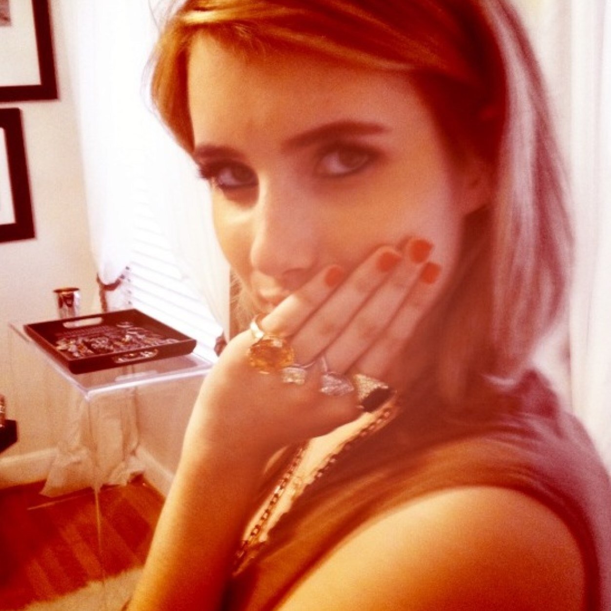 sweetseducticn's profile picture. strawberries & cuddles.