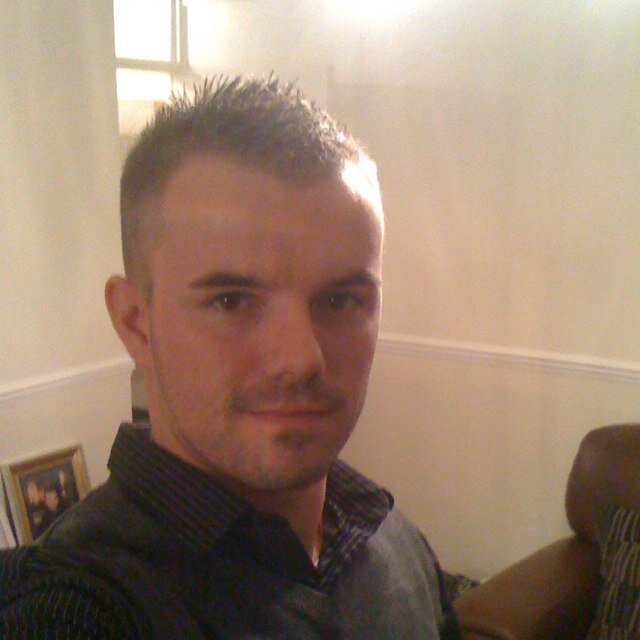 martinm1983's profile picture. Livin the dream !!