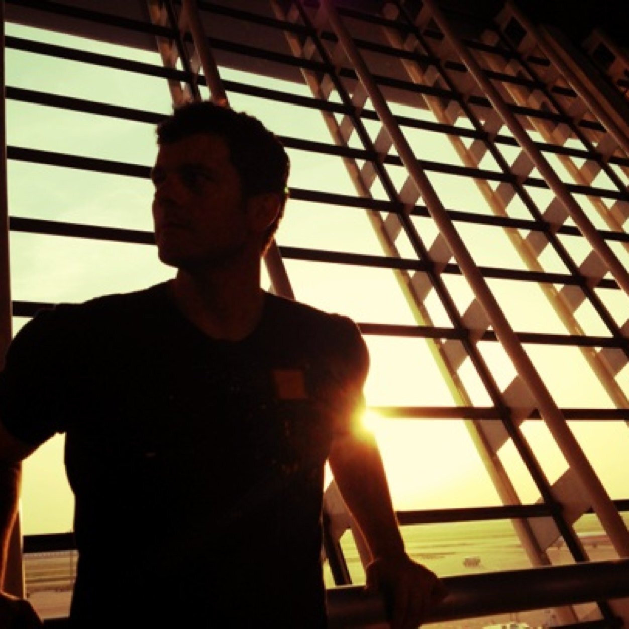 Husband, Dad, PYP International Teacher, Varsity Coach, Traveller, Canadian.