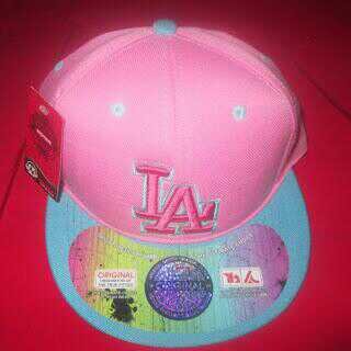 Trusted :))™ mau snapback? or beanie hat custom sesuka loe? ayo order disini guys. dan cek pav kita.tersedia ombre stuff jga pin=47c447e2 message  089687276213
