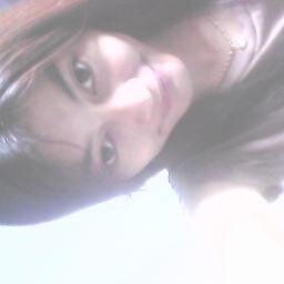 dwi_pretty's profile picture. ndh sayang ayah  ^_^