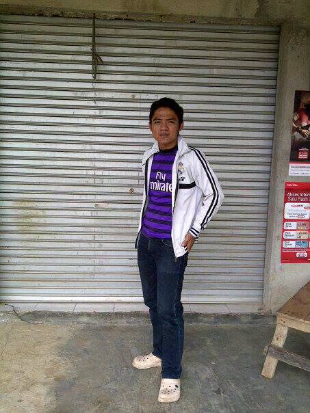 Raditya732's profile picture. Be your self