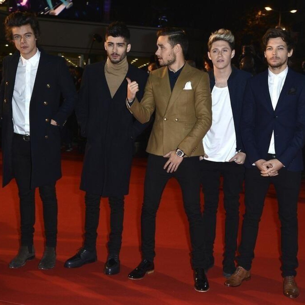 ♡ Updates about the one and only ONE DIRECTION boy band and ofcourse the boys ;) || ZaynNiallHarryLiamLouis ♡