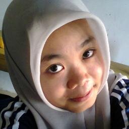 violett_via's profile picture. 