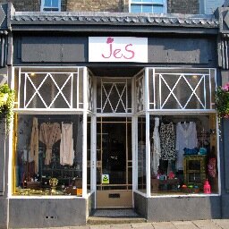 Unique jewelery, leather and fashion designed or sourced by the owner Jessica whilst on her travels. A glamorous global brand most designs are exclusive to JeS.
