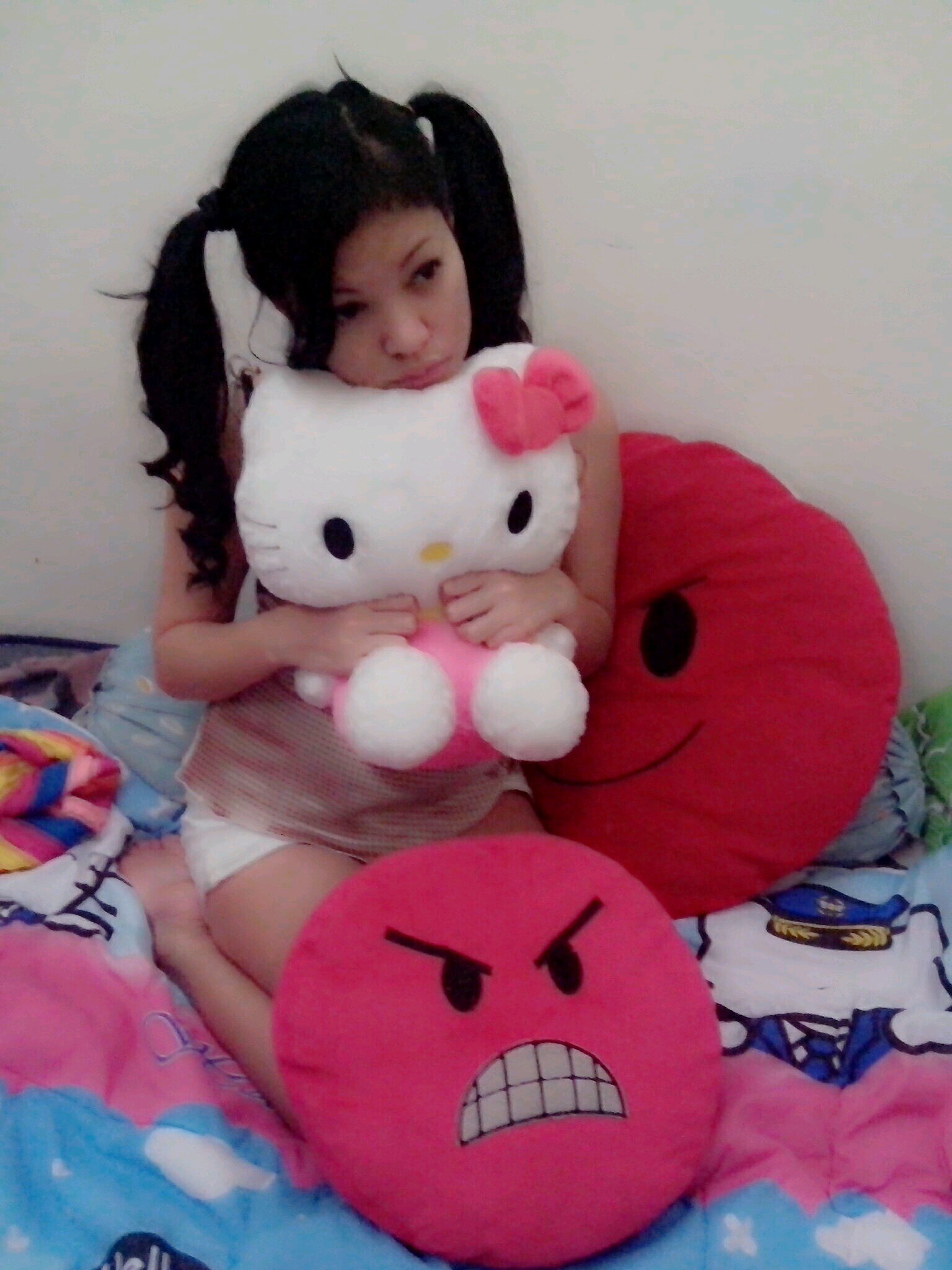 sofyasophievie's profile picture. 