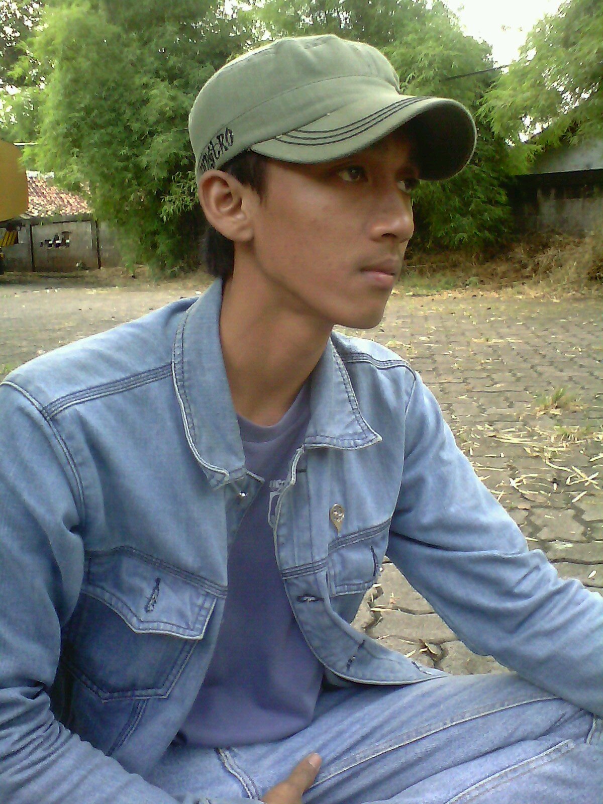 iksan_bungtro's profile picture. Damai Kami Sepanjang Hari