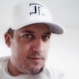 InsaneJonLain's profile picture. (Polymath)