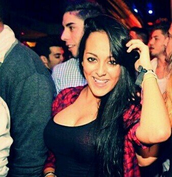 Camarera y RRPP de discoteca Maná Murcia. Apuntate en mi lista mandado un MD.