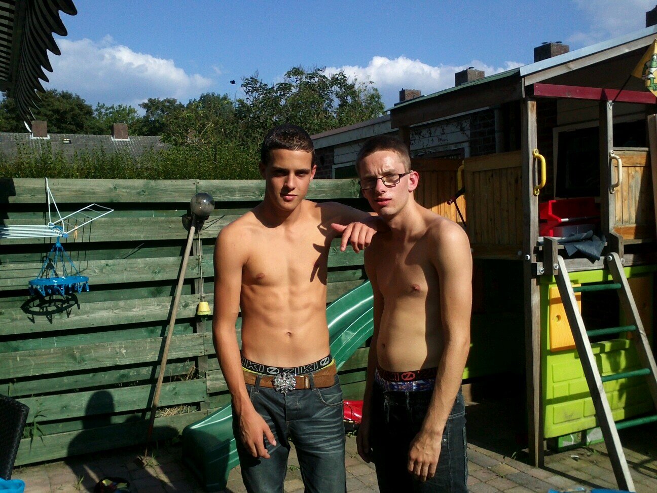 Instagram ; Jaimy_Pils // Dutch \\ R.I.P Mama 12'09'13 // R.I.P Opa 09'12'13 ♥