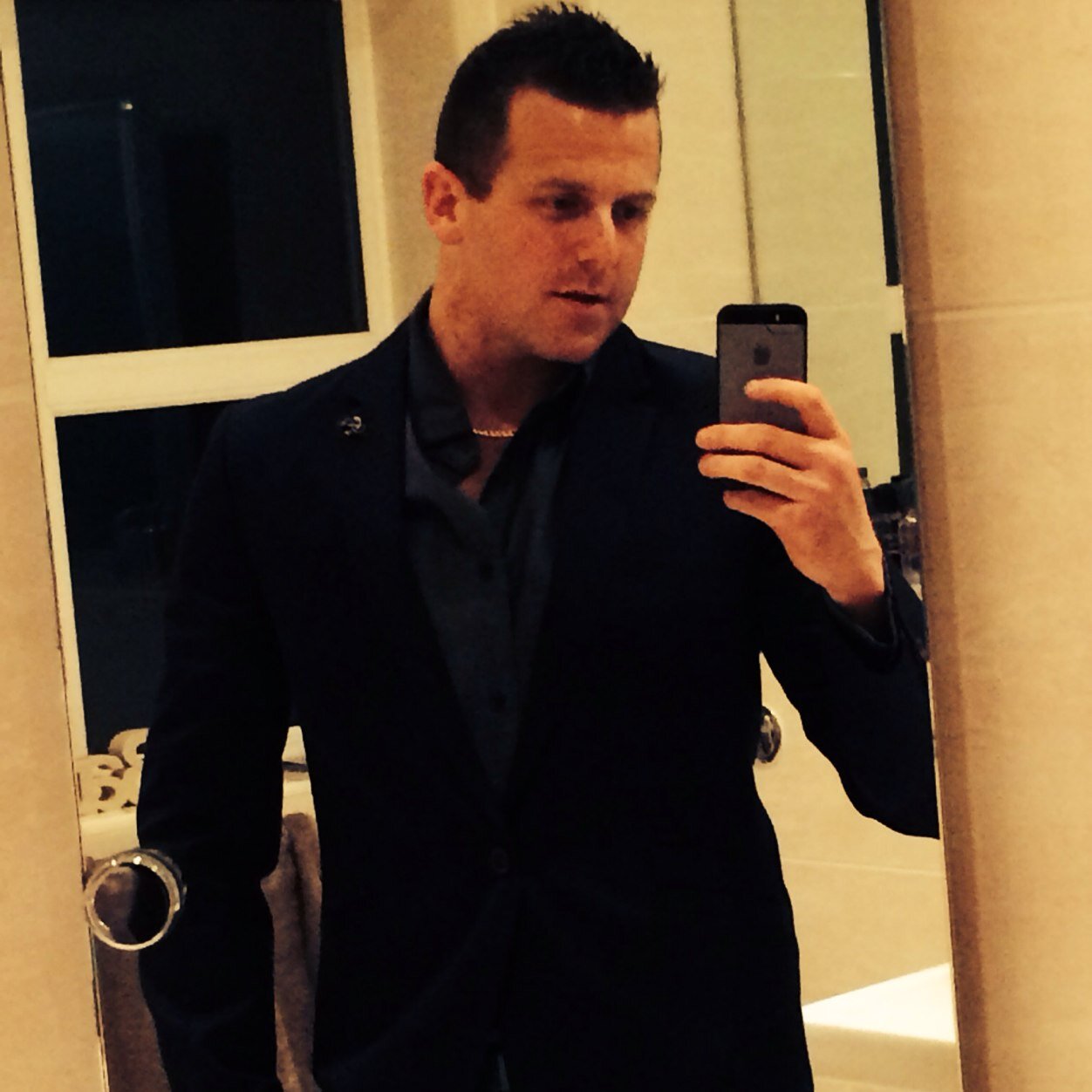 djcraig13's profile picture. If you smile the world will smile back never give in, chase your dreams, live in the moment