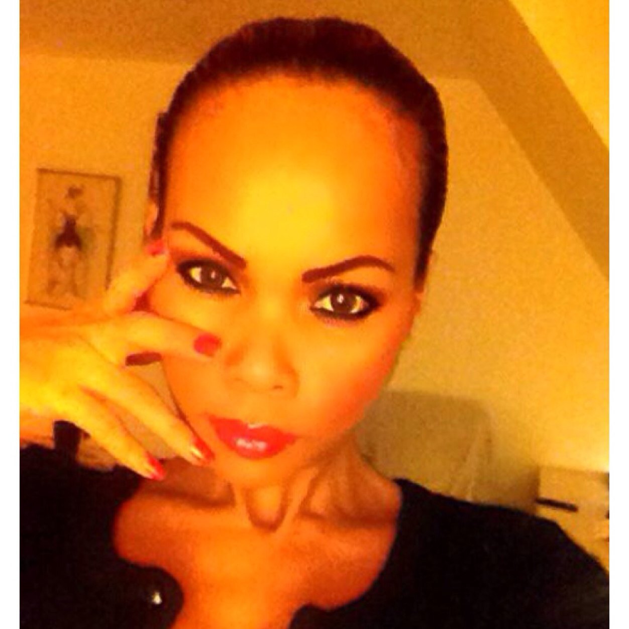 LynnGonzo22's profile picture. 