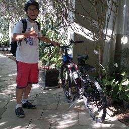 Formado em Biblioteconomia e pós em Eng, WEB,  Análise de negócios, fotografo e videomaker, Sou Supervisor de Suporte técnico na BIREME/OPAS/OMS.