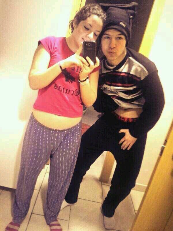 Que vengan mil ,que yo te sigo eligiendo a ti.  Tequiero Gordo.