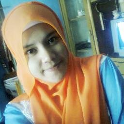 nienot1's profile picture. buatlah org bhagia ktika ada di dkt kita,,