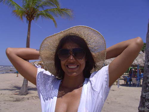 TrVasconcelos's profile picture. Enquanto Deus for meu chão não há quem me derrube.