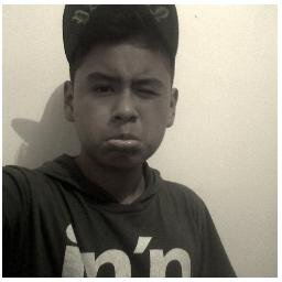 Holaaaa.♥ Aver! Soy de RIVER♥ & ME GUSTA JUGAR AL FUTBOL ♥ & bueno,me enamoro rapido :S Me gusta La Musica ! Soy amigable, caprichoso, me enojo muy RAPIDO ...