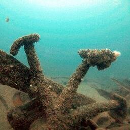 We offer scuba diving for all levels of experience on St Martin's in the beautiful Isles of Scilly. 01720 422848