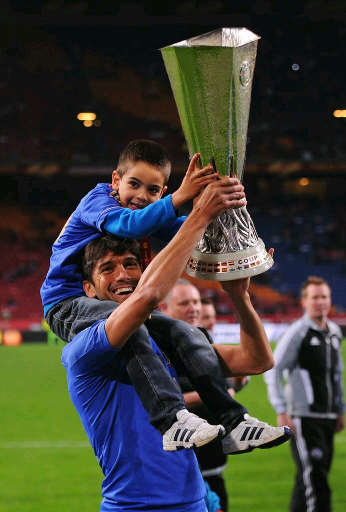 Sering menghuni bangku cadangan Chelsea,tetapi sama sekali tidak pernah  mengeluh, This Is FERREIRA 19 #Legend