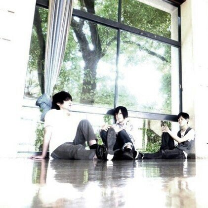 Solaris Clock ( @Solaris_Clock ) の非公式歌詞botです。

Broken Stories発売に伴い試運転を終了いたしました。
ご要望などはリプライDMお願いします。