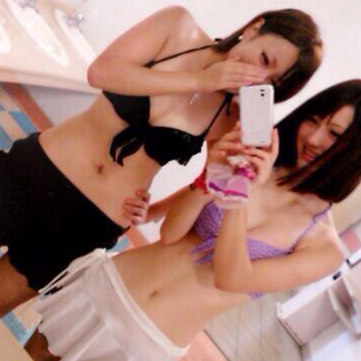 おっぱい天使 Jc Jk Auf Twitter 服が谷間に挟める中学生最高ですね エロ 谷間 拡散希望 Http T Co Ih1hrhzati