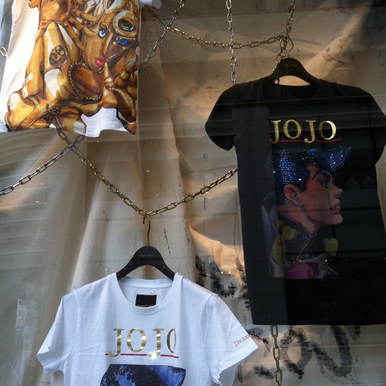 好き:海水浴、ギター弾き、tommy6、ラルク、BTS、F1特にライコネン、チェンソーマン 嫌い:まだ動くかもな蝉、酸味の強い珈琲、固いかぼちゃ