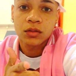 ♔ Since : 04/02/2013 ♔ Oficializadas : 27/04/2013 ♔

Você me fez acreditar que tudo é possível e que o amor supera qualquer barreira. -  CONTA FÃ -