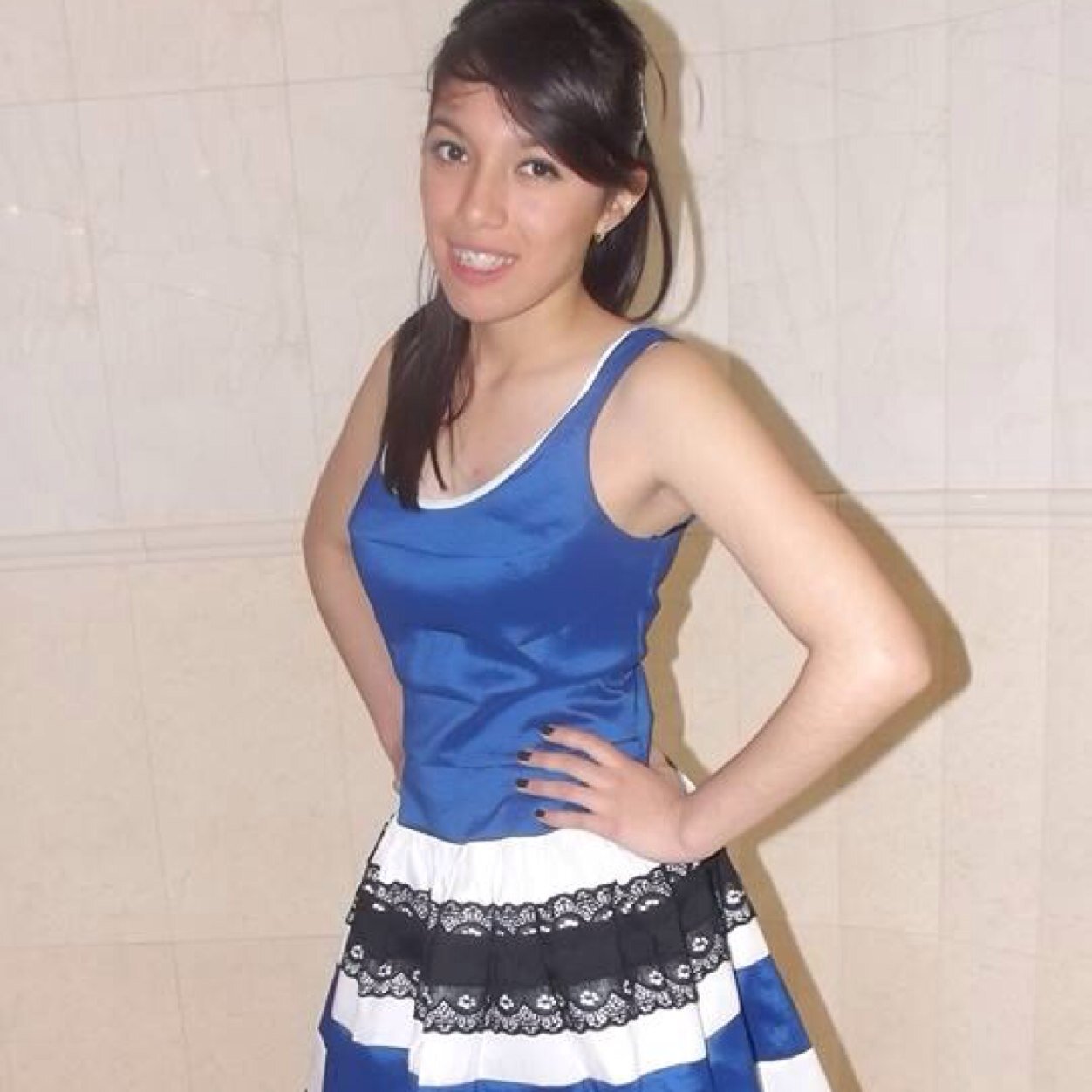 Mi nombre es Karen! Me encanta One Direction, Muse, Foster the People, Reik!! Soy de la ciudad de Mexico. Directioner Fosterkid 3
