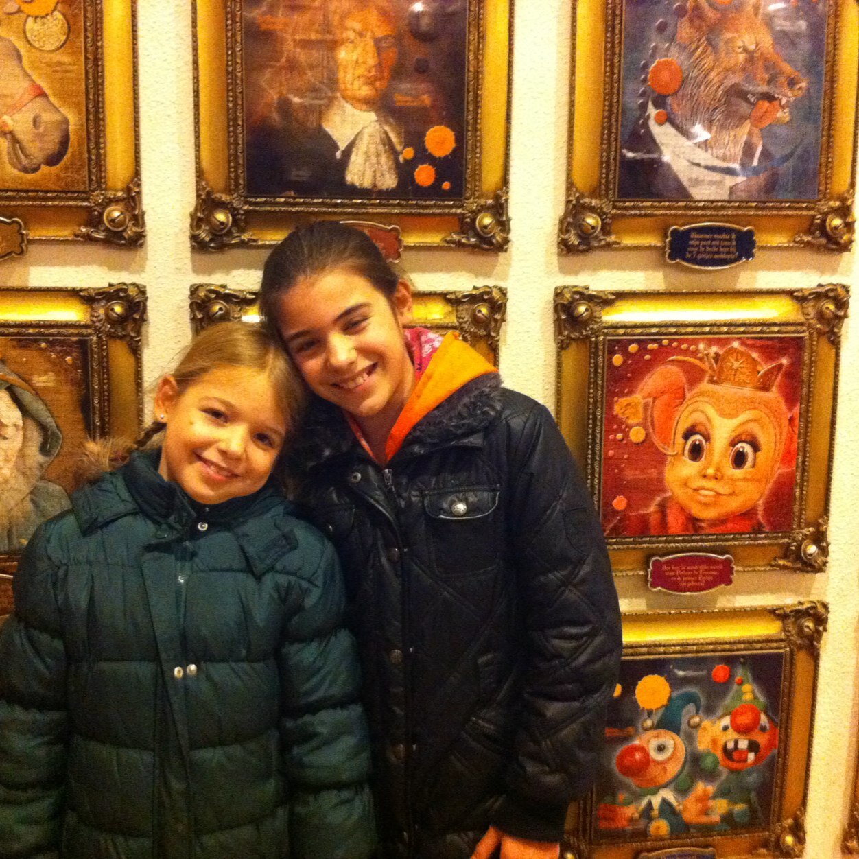 liesbeth1906's profile picture. Getrouwd met Alex, moeder van 2 meiden. Cherona (sept 2002) en Manouk (juni 2004).