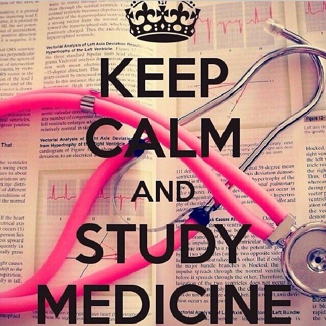 #premed bio major with dreams of becoming a doctor one day. Oh and I am fluent in nerd. :)