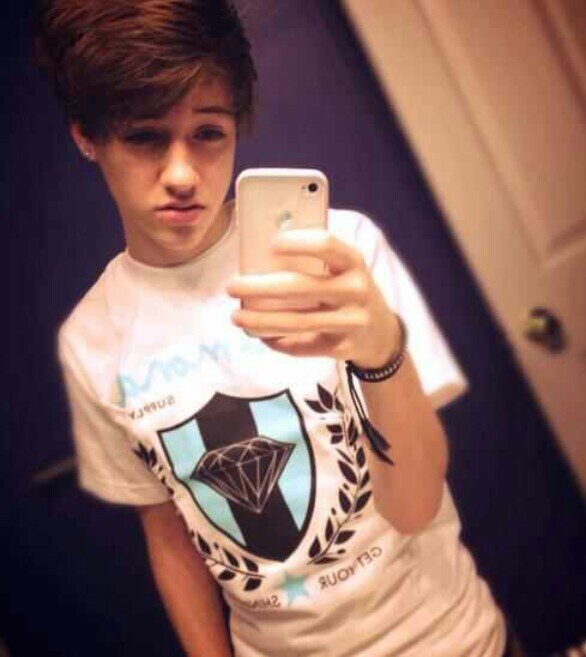 yolo  kik me _nathan_bro  Michigan  ~¤~