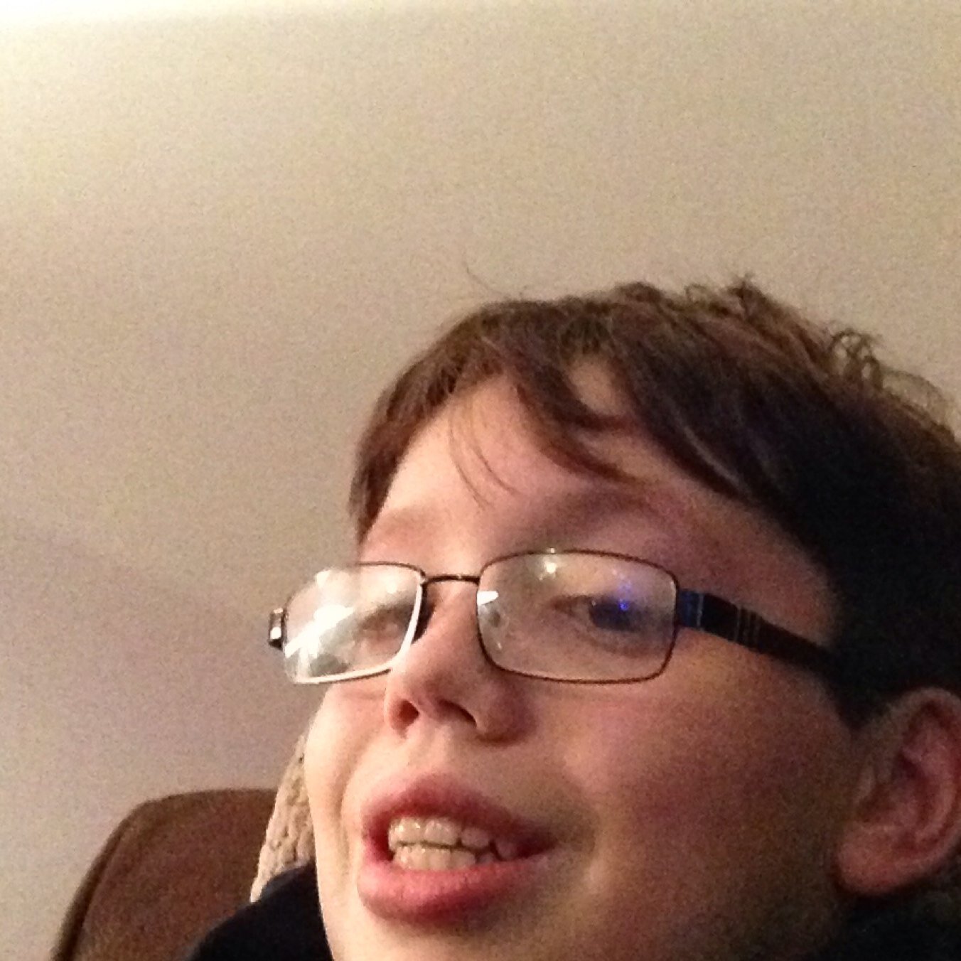 Play in goal for cambridge united and i love music also i follow back