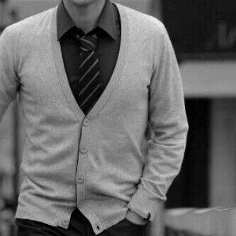 soemzz_'s profile picture. وش اسمك ?? اسوي ريتويت كثيير .