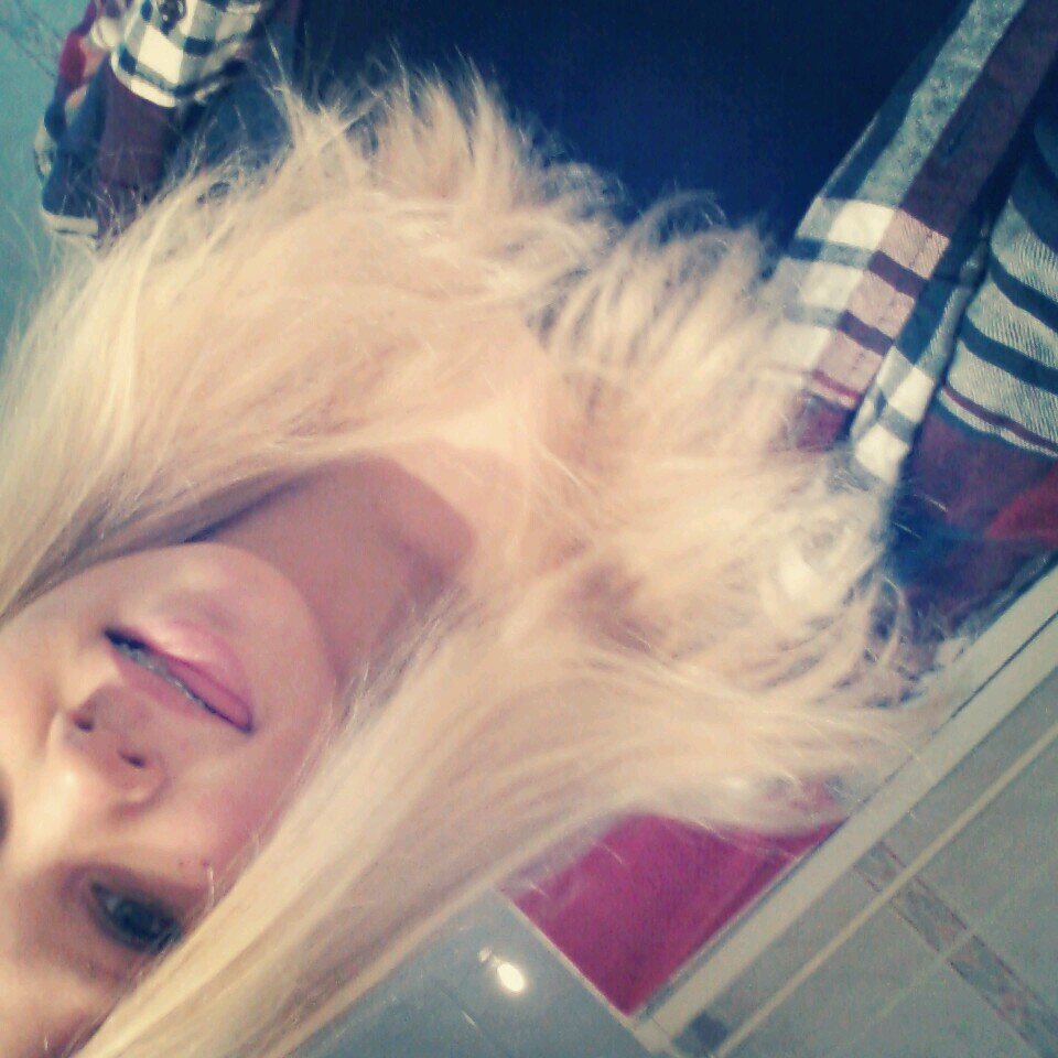 #01E #OSG ∞ #winter ❤ #cold •AlwaysLoveHim• -Fleur, Veerle, Siobhan, Kristy, Maud, Stien, Thijs, Daan, Mariska, Zoë, Angel ♡LoveHun !-