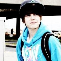 Follow @krazumovskaya_ 
And I follow u back, promise