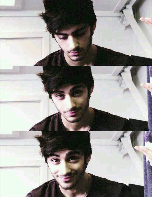 hey bby I just gave u a free follow so it would mean a lot if u could follow @zaynsqt and ask for a follow back if u want ily :) x