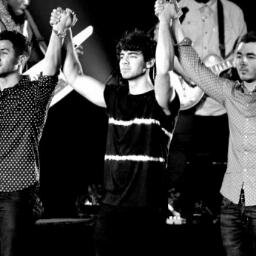 JONATIC BOY RUSHER PERO  MAS SEGUIDOR DE NICK JONAS Y MUCHAEL JACKSON