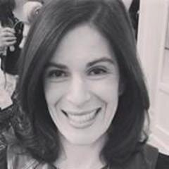 Co-founder 2 moms media. Former agency hack. Luv the #2 - have 2 boys, luv 2 shop. I won a varsity letter in men's football @umich. Yes, I'm a mom blogger too.