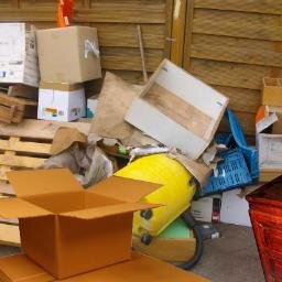 Agence de #débarras pour enlever les #encombrants et #déchets dans caves, pavillons, usines, commerces, appartements, archives ... #Paris #IDF