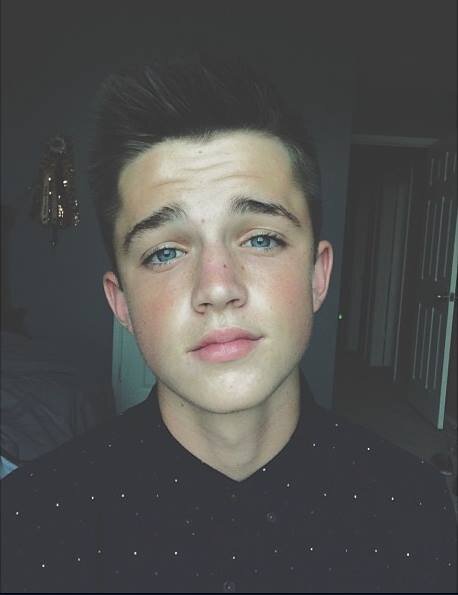 Followes ;3