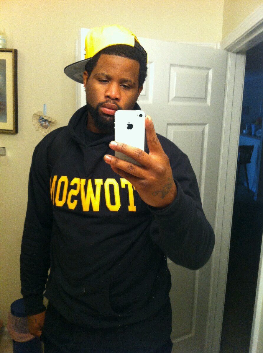 Layed back kinda guy...love to hoop...anything else you want to kno ask me