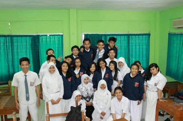 United of Eleven Science One •Account XI-IPA 1 2012/2013