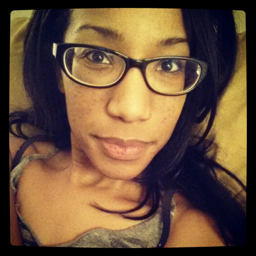 CortneeHoward's profile picture. Literary critic and editor of @iheartbestdamn.